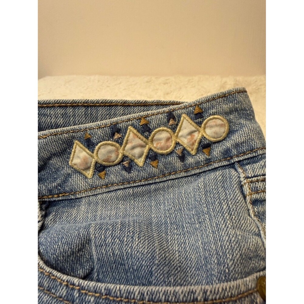 L.E.I. Ashley Low Rise Micro Mini Patchwork Cuffed Denim Shorts Size 11 Y2K - Picture 7 of 9